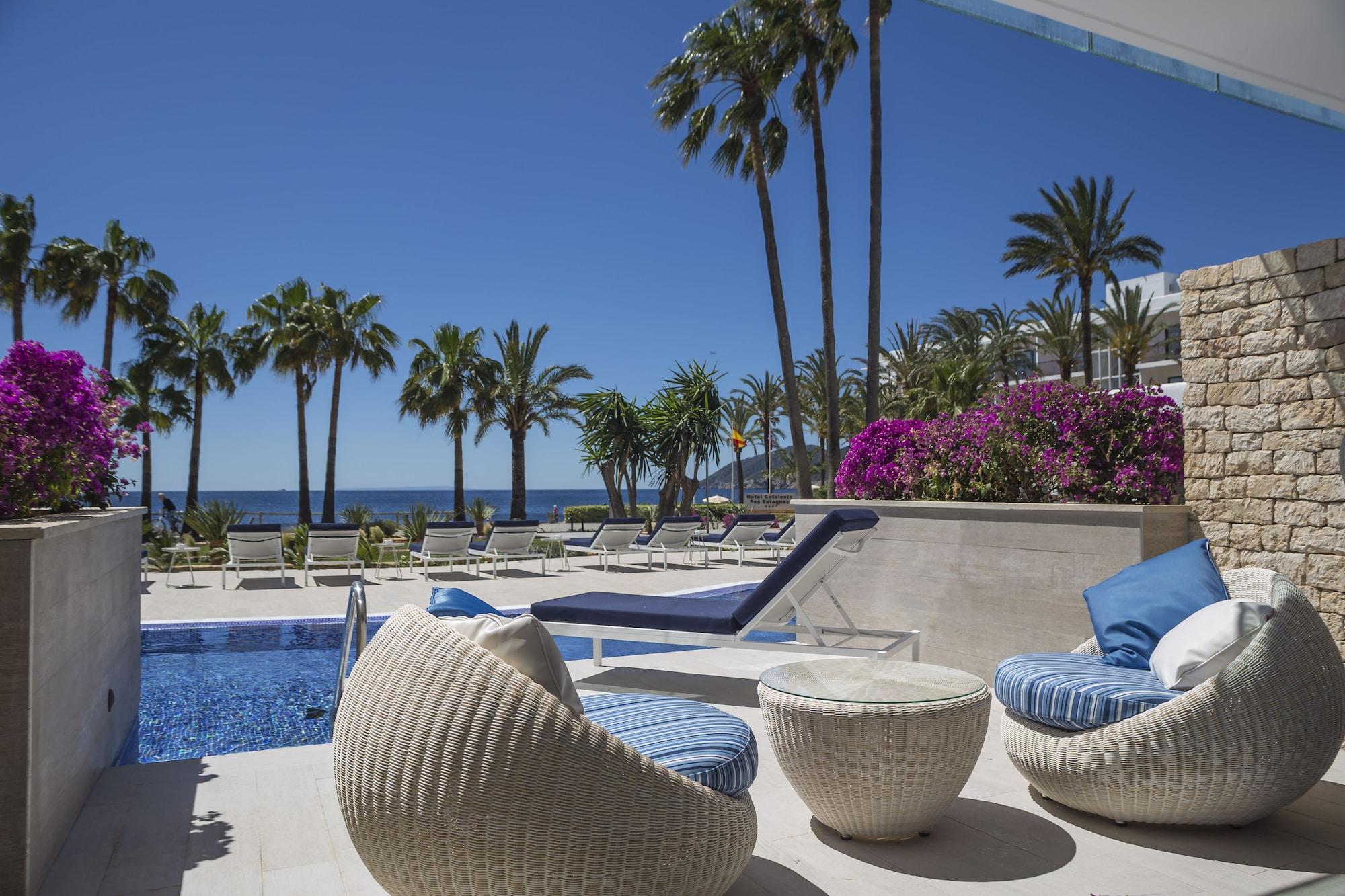 Отель Catalonia Royal Ses Estaques-Adults Only Санта-Эулалия-дель-Рио Экстерьер фото