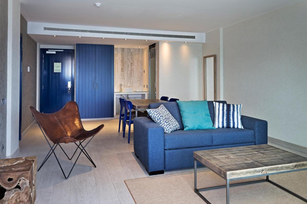 Отель Catalonia Royal Ses Estaques-Adults Only Санта-Эулалия-дель-Рио Экстерьер фото